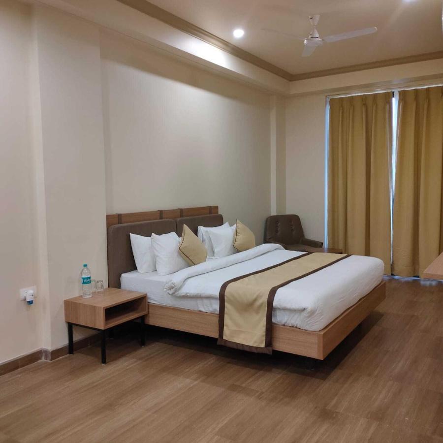 Hotel The Golf 1 Λάκναου Εξωτερικό φωτογραφία